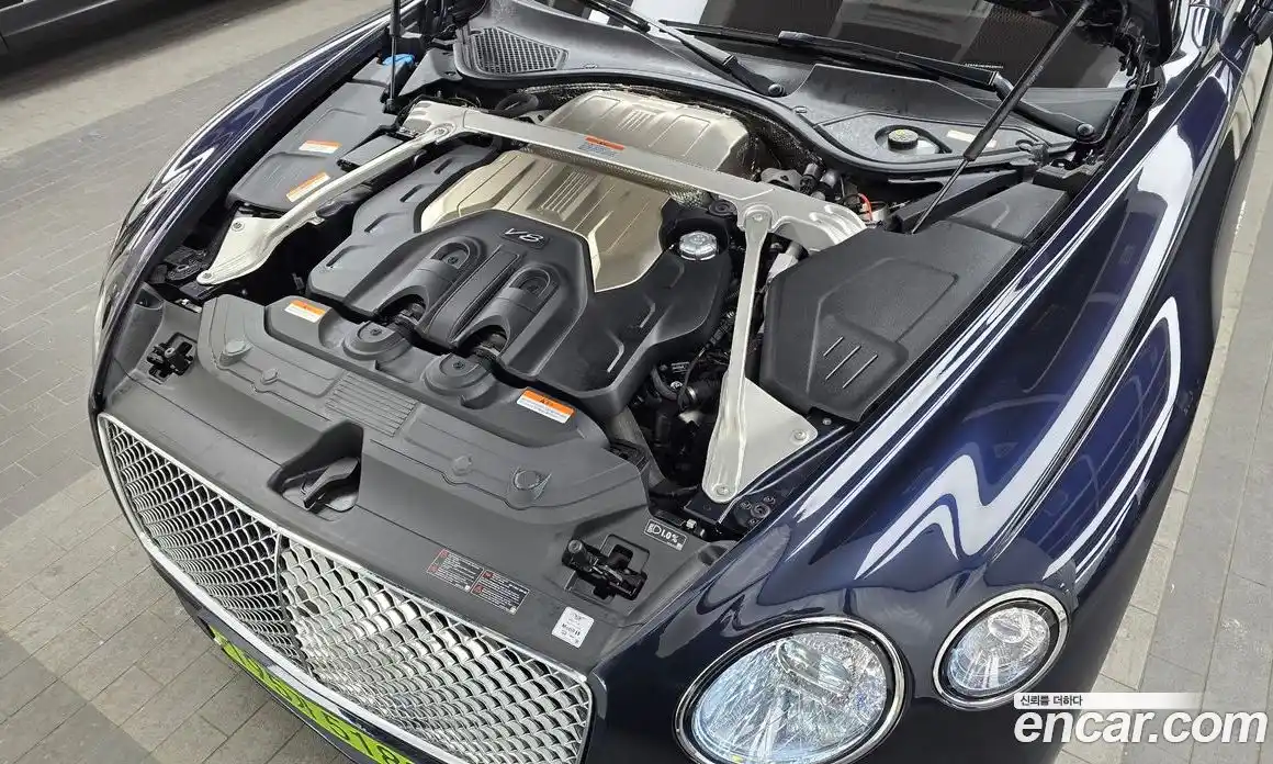 Bentley Continental 2023 4.0 гидро в Москве № 256591, фото 6