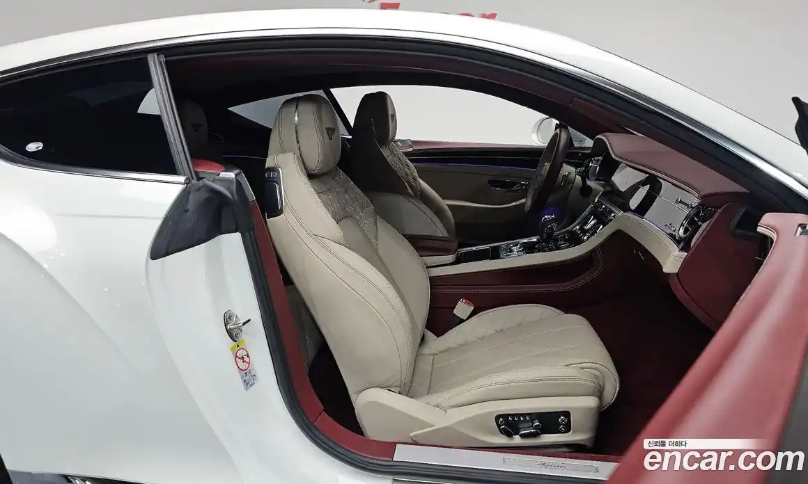 Bentley Continental 2023 4.0 гидро в Москве № 256632, фото 9