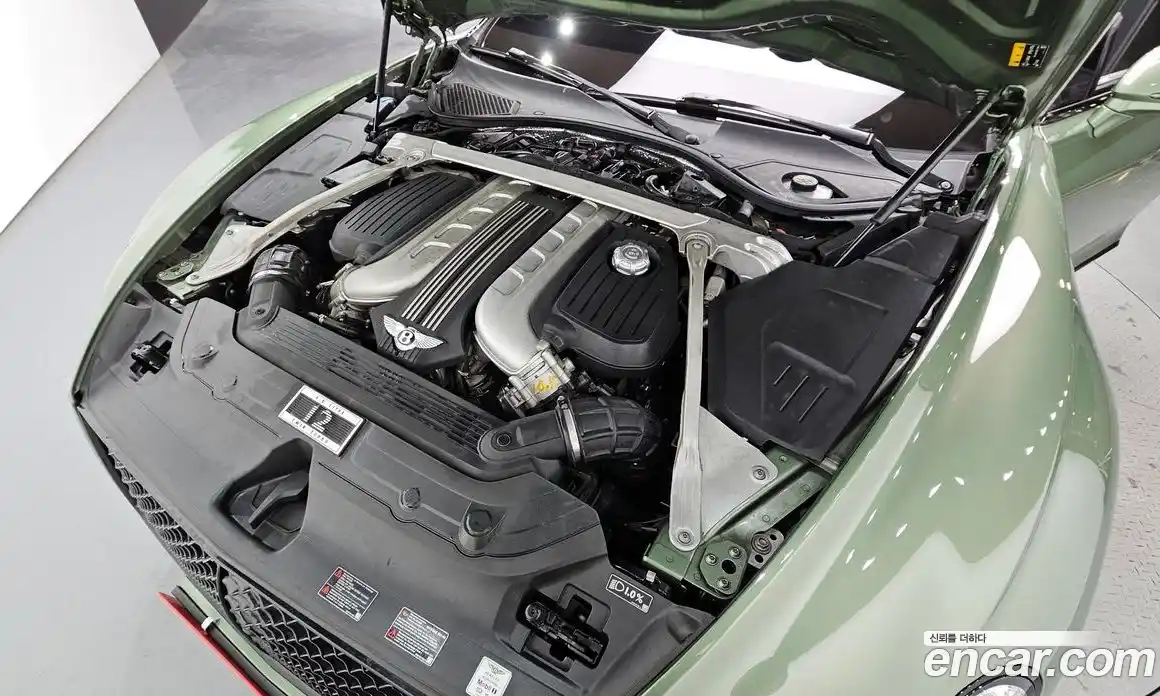 Bentley Continental 2019 6.0 гидро в Москве № 256657, фото 6