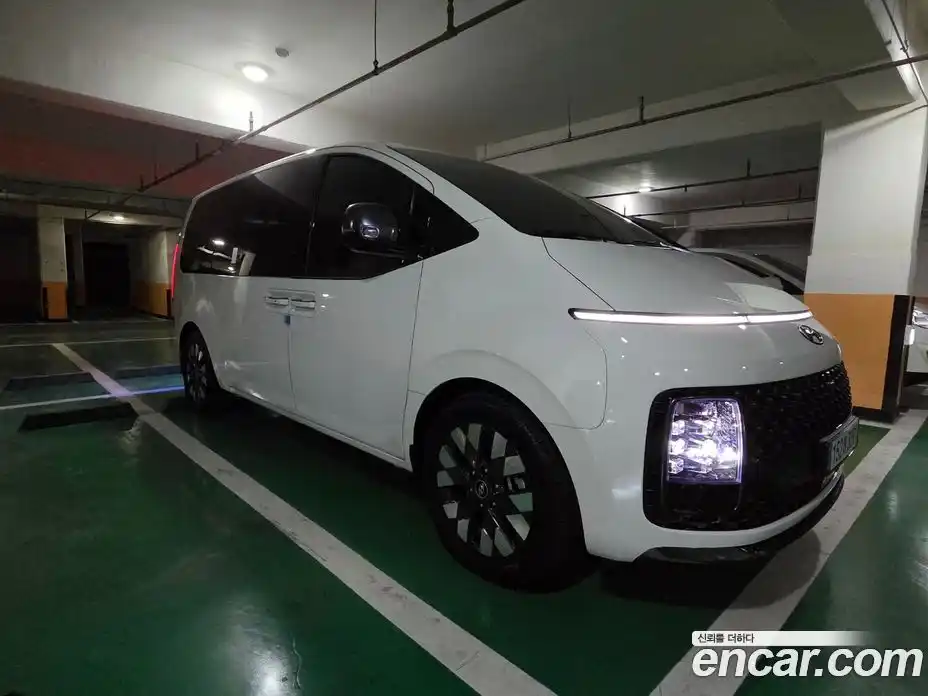 Hyundai Staria 2024 2.2 гидро в Москве № 2733, фото 9