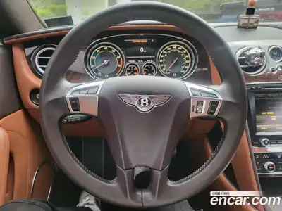 Bentley Continental 2015 4.0 в Москве № 366453, миниатюра 11