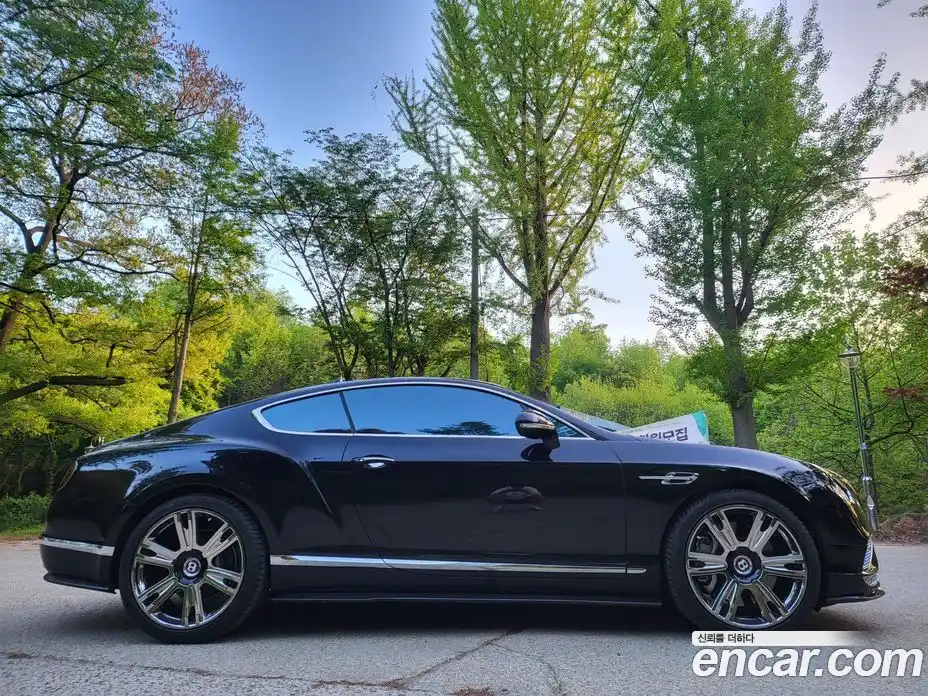 Bentley Continental 2015 4.0 в Москве № 366453, фото 3