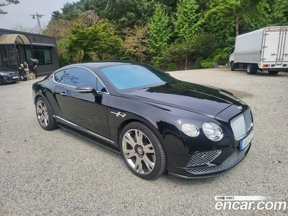 Bentley Continental 2015 4.0 в Москве № 366453, фото 4