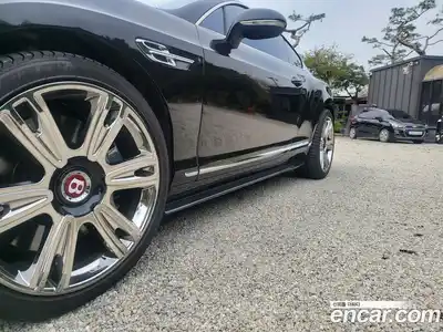 Bentley Continental 2015 4.0 в Москве № 366453, миниатюра 10