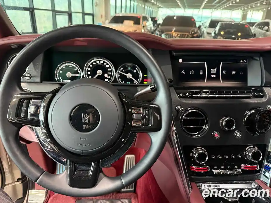 Rolls-Royce Cullinan 2021 6.7 гидро в Москве № 864344, фото 16