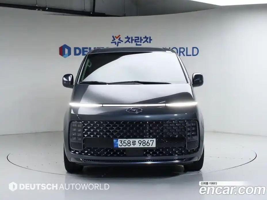 Hyundai Staria 2022 2.2 Автомат в Москве № 93971, фото 3