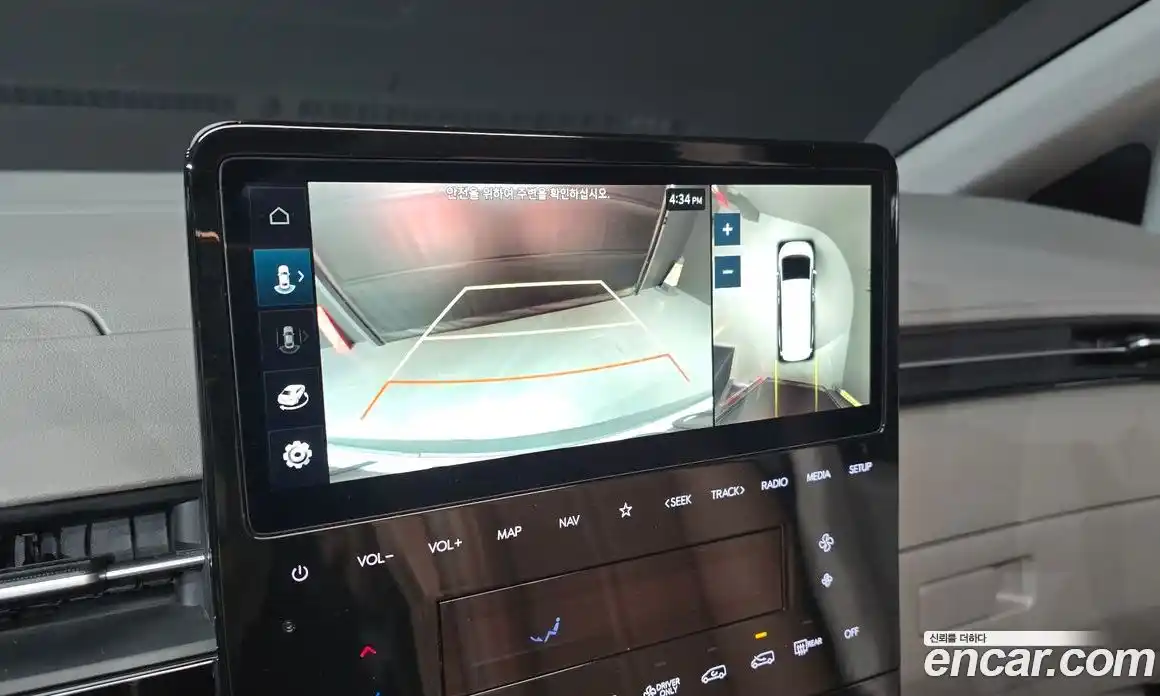 Hyundai Staria 2024 1.6 Автомат в Москве № 1128153, фото 15