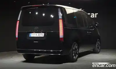 Hyundai Staria 2024 1.6 Автомат в Москве № 1128153, миниатюра 2