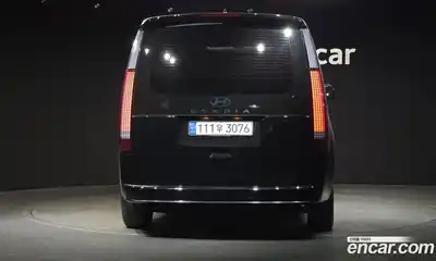 Hyundai Staria 2024 1.6 Автомат в Москве № 1128153, миниатюра 4