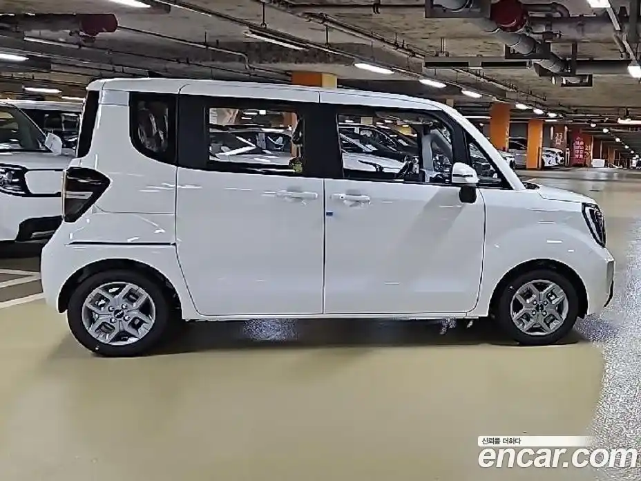 Kia Ray 2026 1.0 Автомат в Москве № 1128305, фото 8