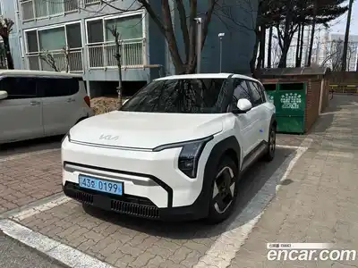 Kia EV3 2026 1.0 Автомат в Москве № 1128345, миниатюра 1