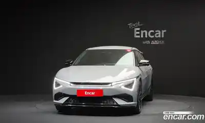 Kia EV6 2025 0.1 Автомат в Москве № 1128437, миниатюра 3