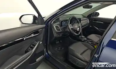 Kia Seltos 2024 1.6 Автомат в Москве № 1128474, миниатюра 11