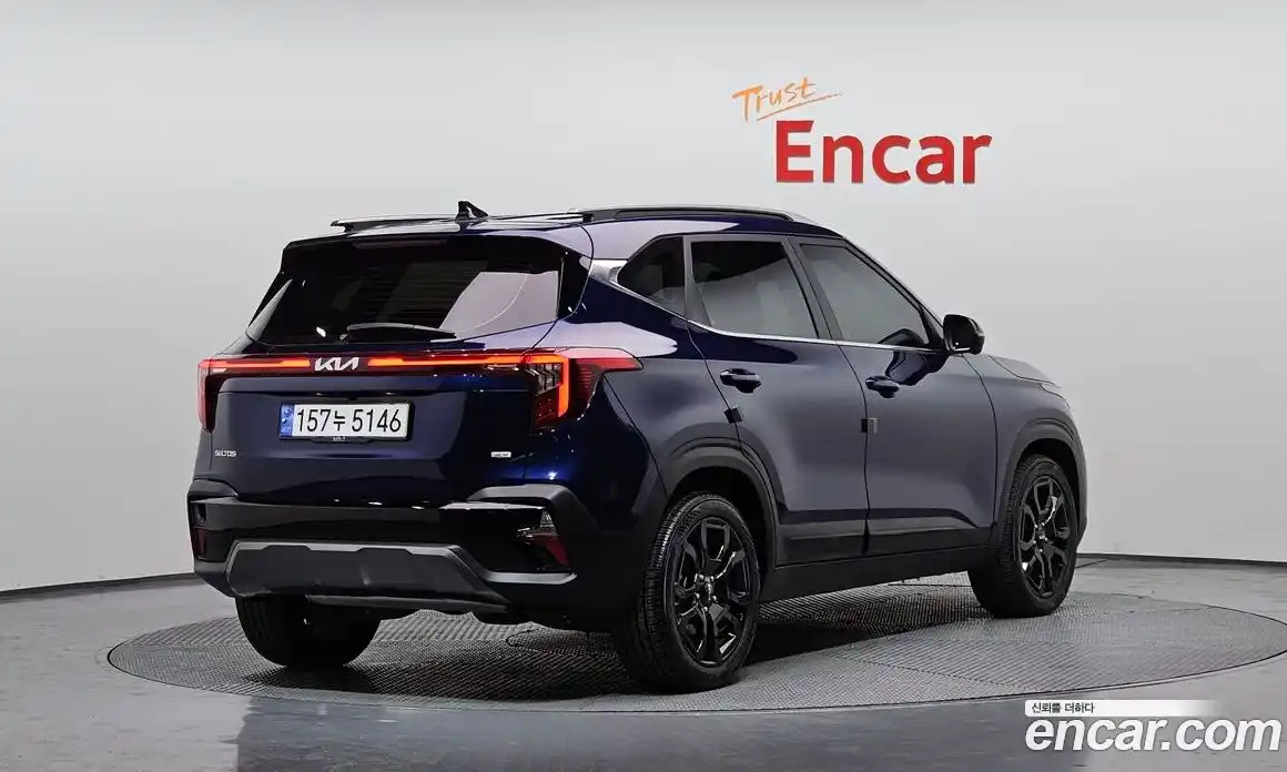 Kia Seltos 2024 1.6 Автомат в Москве № 1128474, фото 2