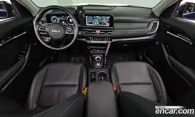 Kia Seltos 2024 1.6 Автомат в Москве № 1128474, миниатюра 7