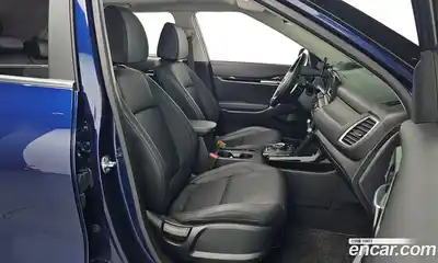 Kia Seltos 2024 1.6 Автомат в Москве № 1128474, миниатюра 10