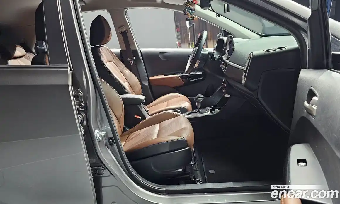 Kia Morning 2024 1.0 Автомат в Москве № 1128488, фото 10