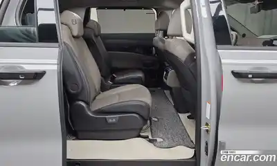 Kia Canival 2024 3.5 Автомат в Москве № 1128544, миниатюра 12