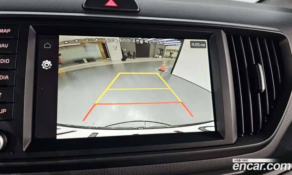 Kia Ray 2023 1.0 Автомат в Москве № 1128599, фото 16