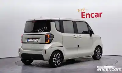 Kia Ray 2023 1.0 Автомат в Москве № 1128599, миниатюра 2