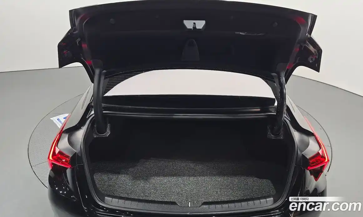 Kia K8 2021 2.5 Автомат в Москве № 1128608, фото 20