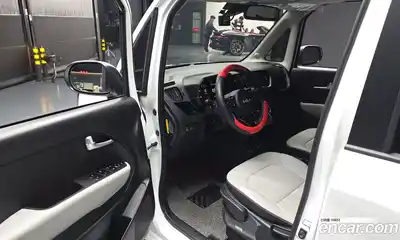 Kia Ray 2024 1.0 Автомат в Москве № 1128666, миниатюра 10