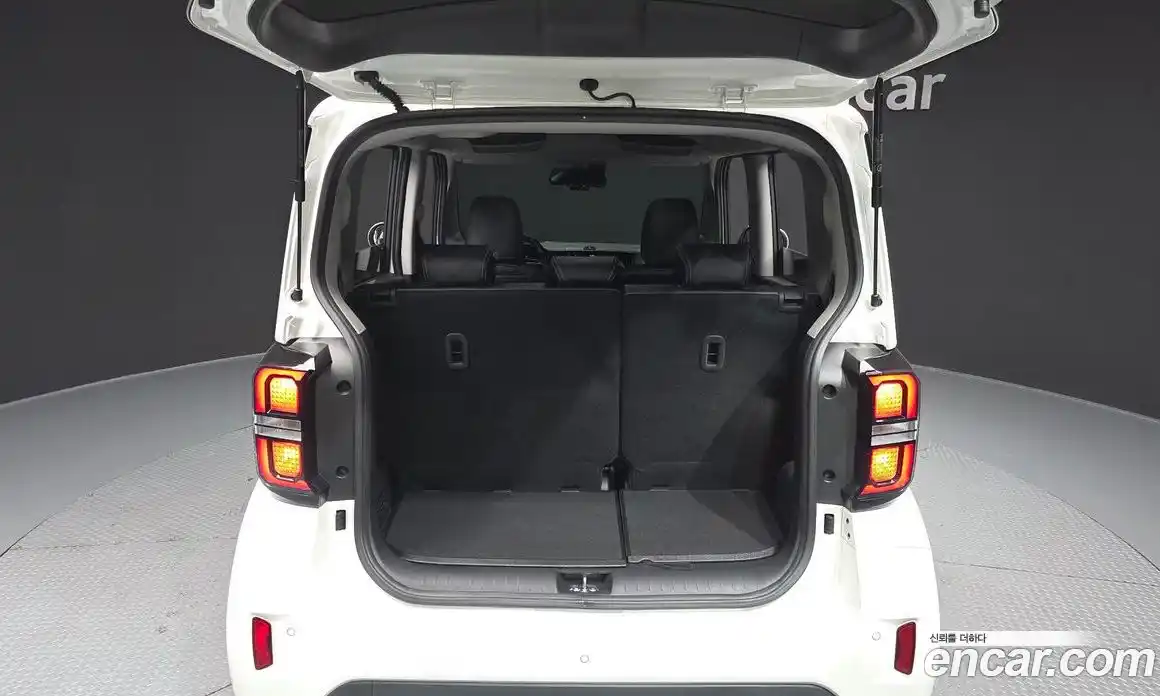 Kia Ray 2022 1.0 Автомат в Москве № 1128670, фото 20