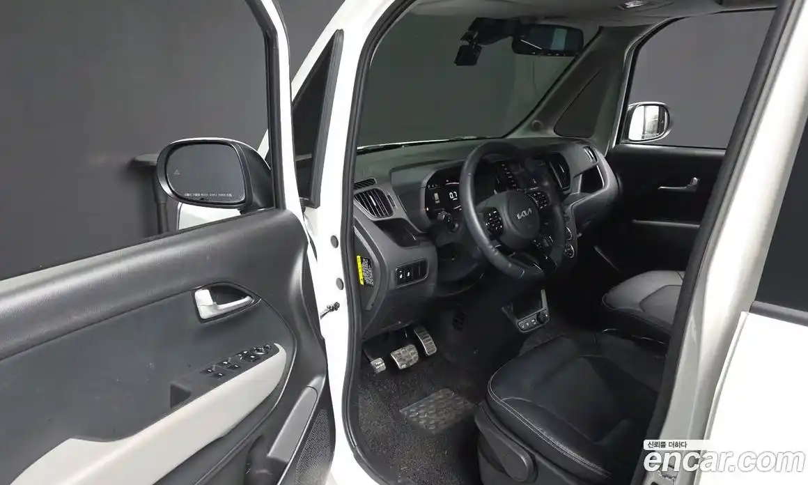 Kia Ray 2022 1.0 Автомат в Москве № 1128670, фото 10