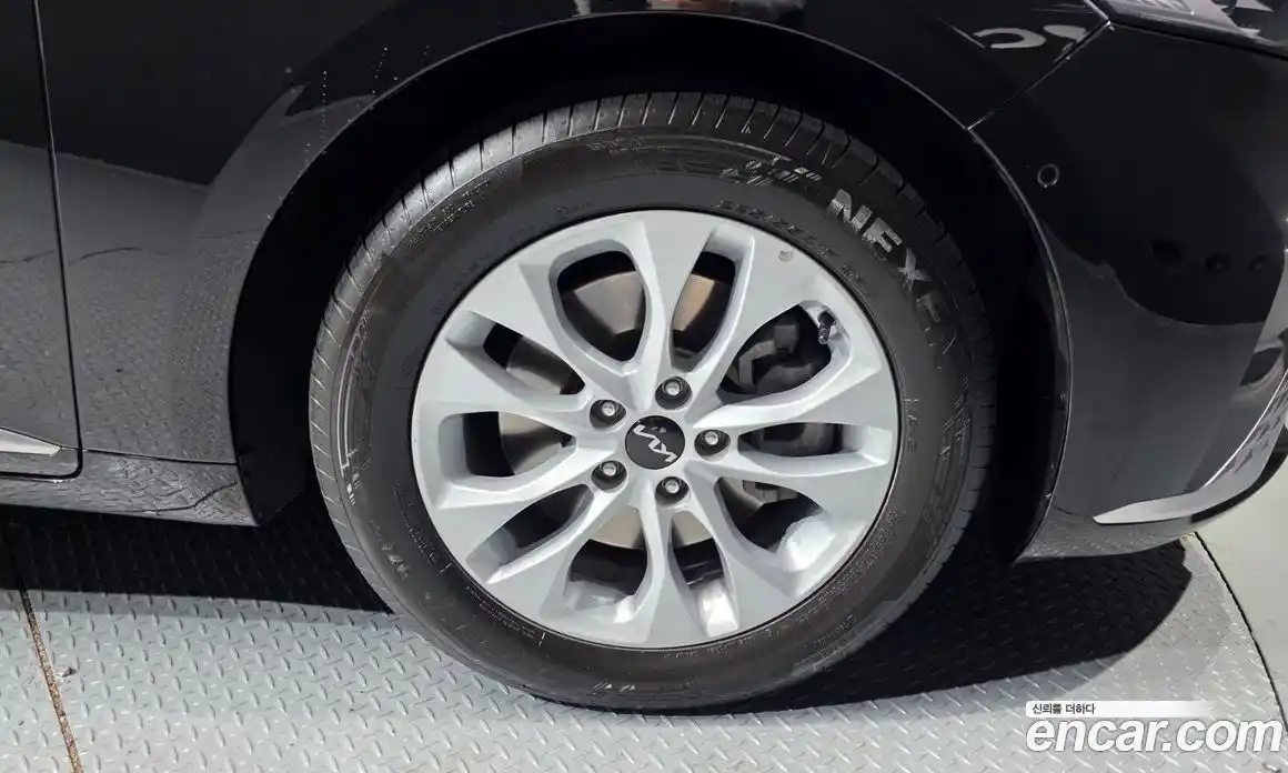 Kia K8 2024 2.5 Автомат в Москве № 1128885, фото 4