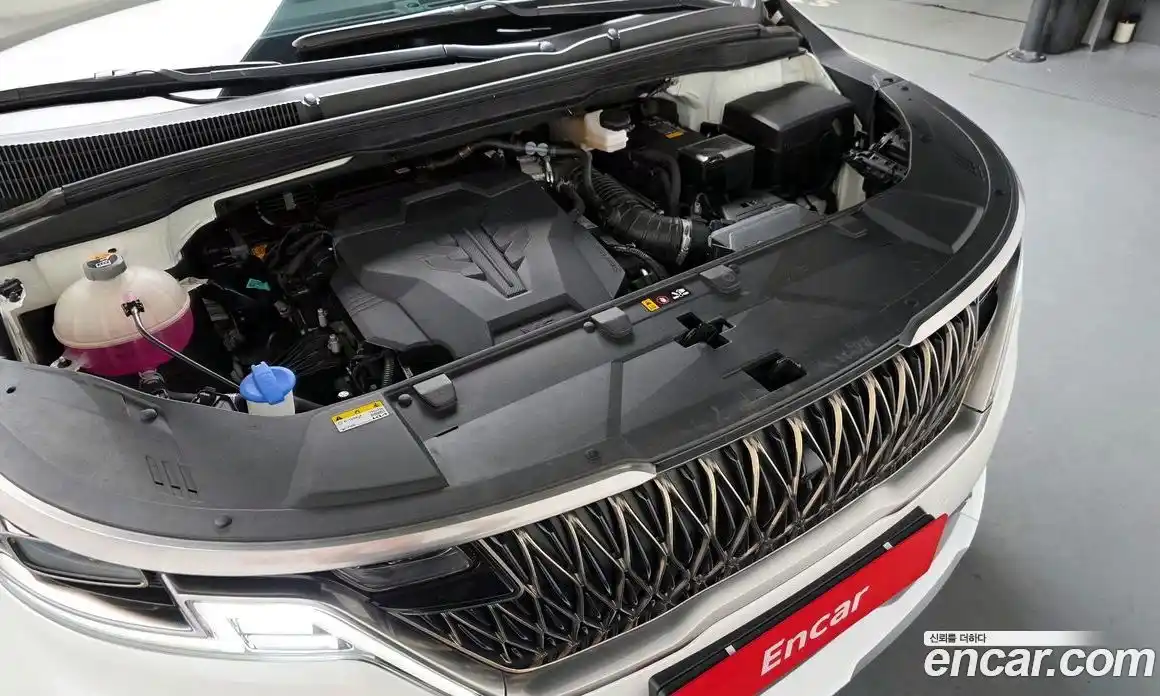 Kia Canival 2023 3.5 Автомат в Москве № 1128918, фото 6