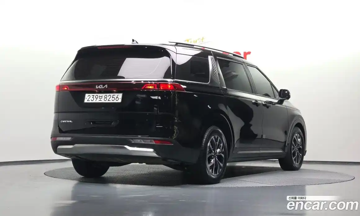 Kia Canival 2022 2.2 гидро в Москве № 1129028, фото 1