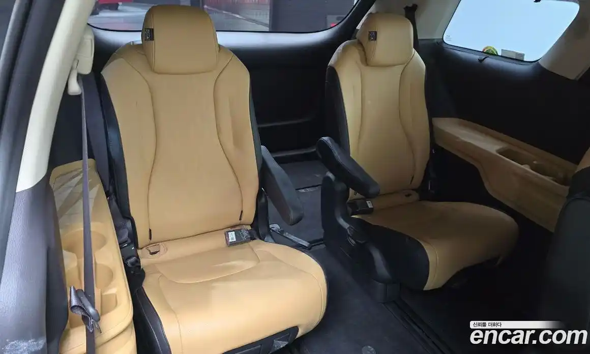 Kia Canival 2022 2.2 гидро в Москве № 1129028, фото 12