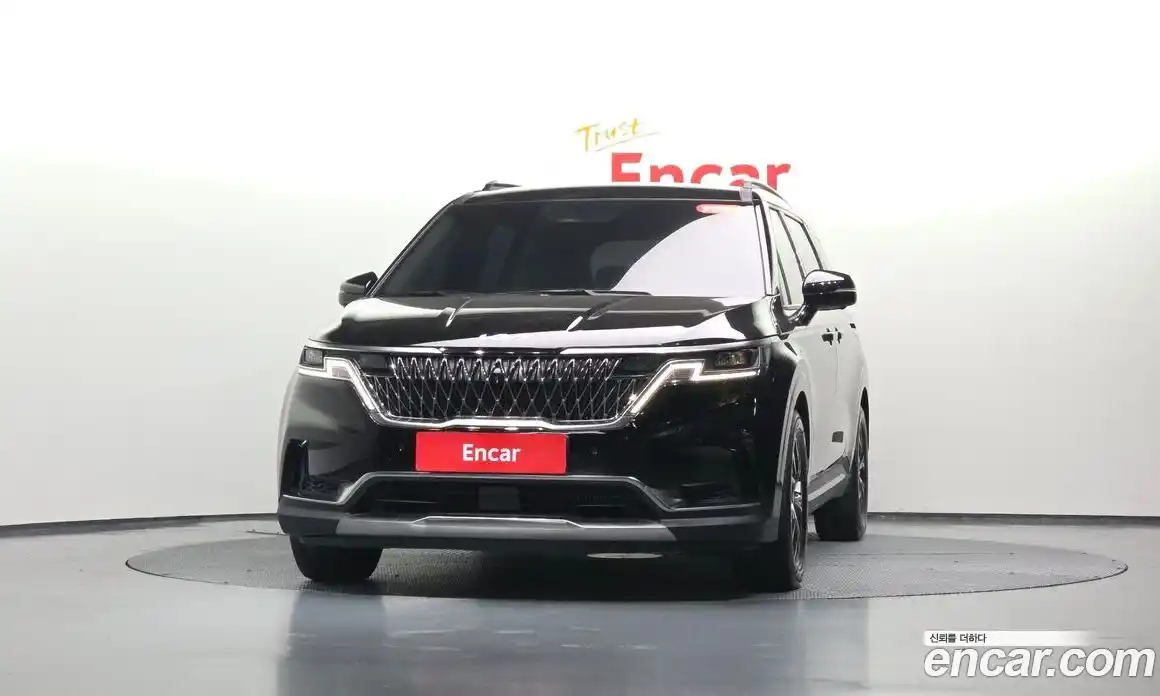 Kia Canival 2022 2.2 гидро в Москве № 1129028, фото 2