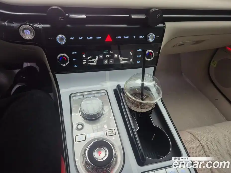 Genesis G80 2026 2.5 гидро в Москве № 1129087, фото 10