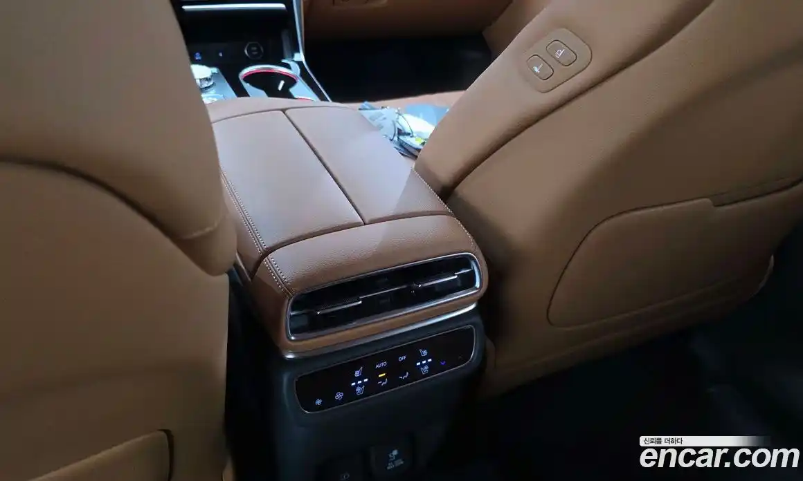 Genesis GV80 2024 2.5 гидро в Москве, фото 17