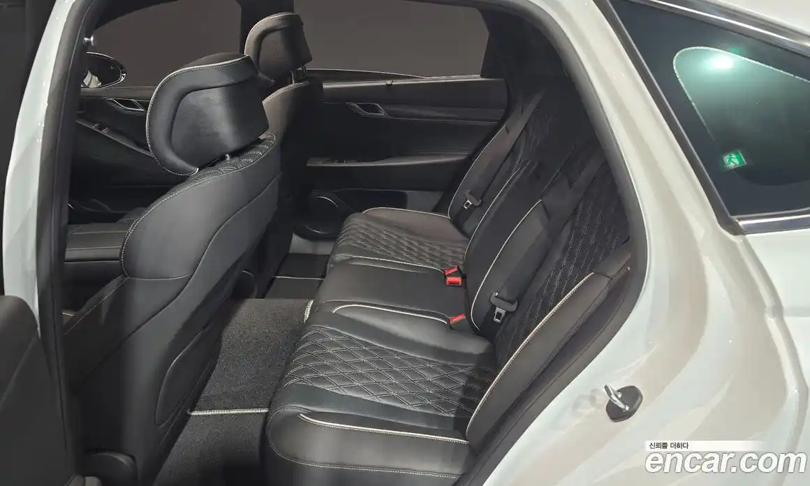 Genesis G80 2023 2.5 гидро в Москве № 1129205, фото 12
