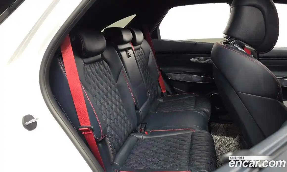 Genesis GV70 2021 2.5 Автомат в Москве № 1129215, фото 12