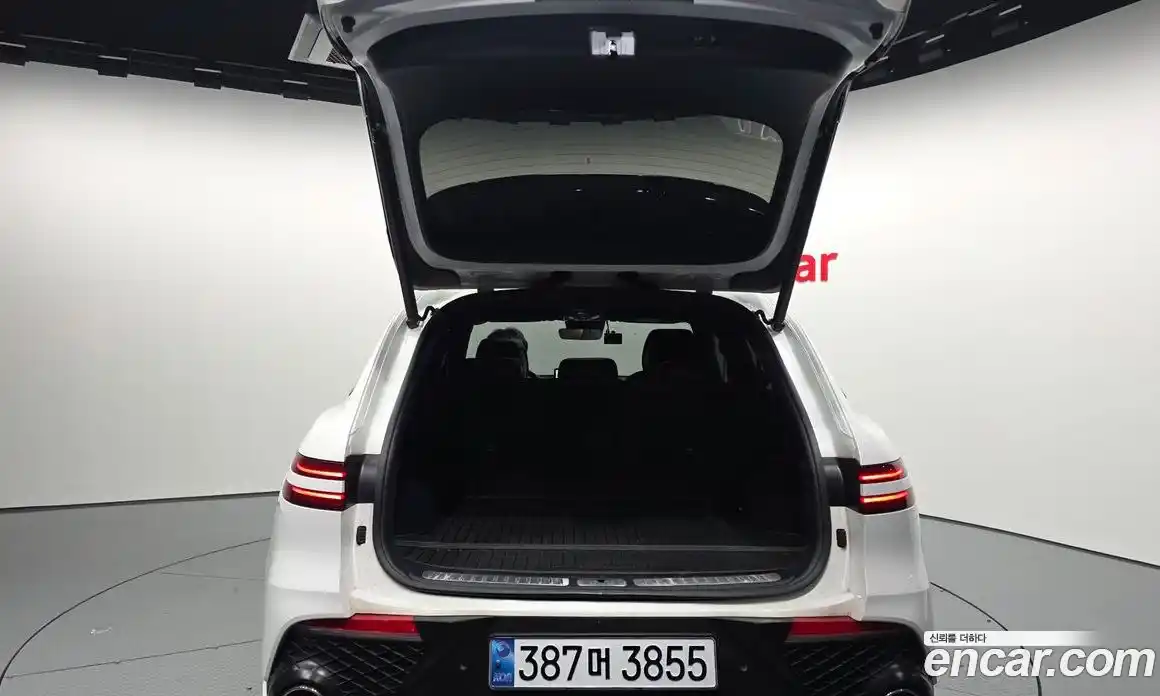 Genesis GV70 2021 2.5 Автомат в Москве № 1129215, фото 20