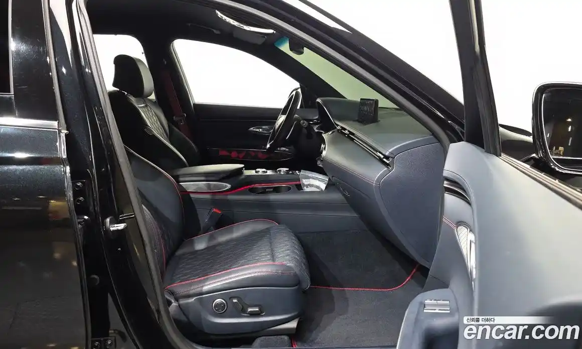 Genesis GV70 2022 3.5 Автомат в Москве № 1129286, фото 11