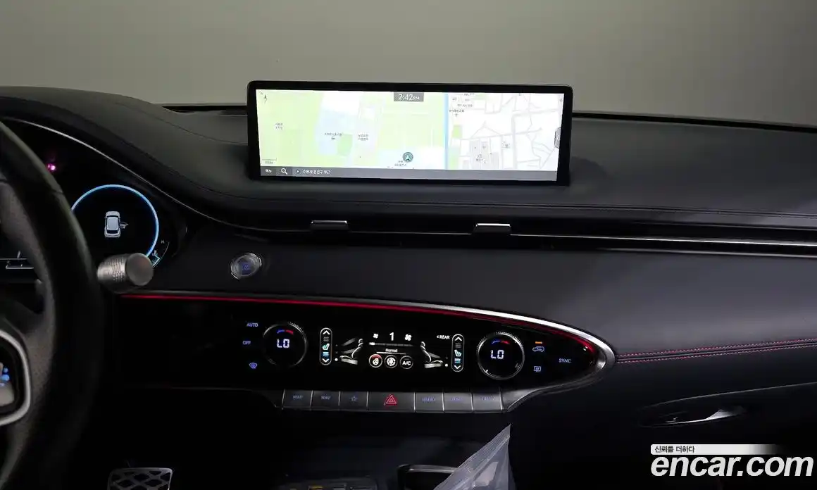 Genesis GV70 2022 3.5 Автомат в Москве № 1129286, фото 14