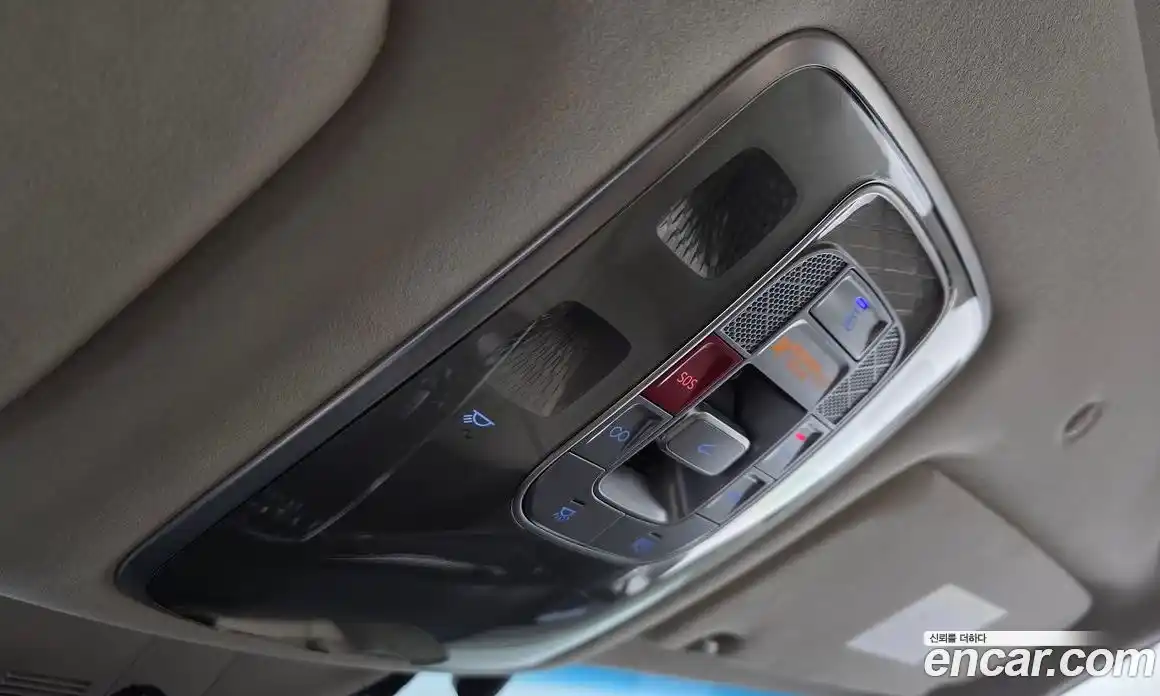 Genesis GV80 2022 3.0 Автомат в Москве № 1129329, фото 13