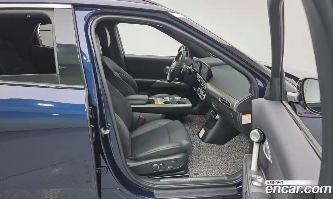 Genesis GV60 2022 0.1 Автомат в Москве № 1129359, фото 11