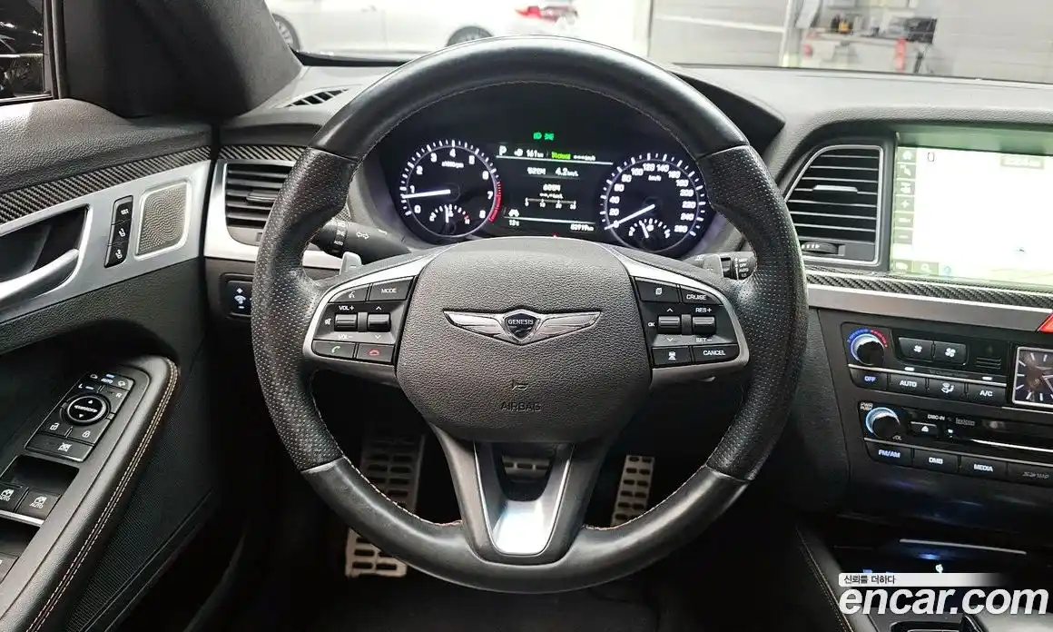 Genesis G80 2017 3.3 Автомат в Москве № 1129396, фото 13