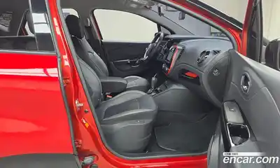Renault QM3 2015 1.5 гидро в Москве № 1130945, миниатюра 11