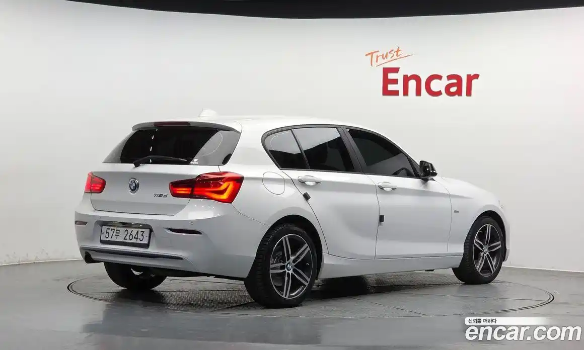 BMW 1-Series 2018 2.0 гидро в Москве № 1131051, фото 2