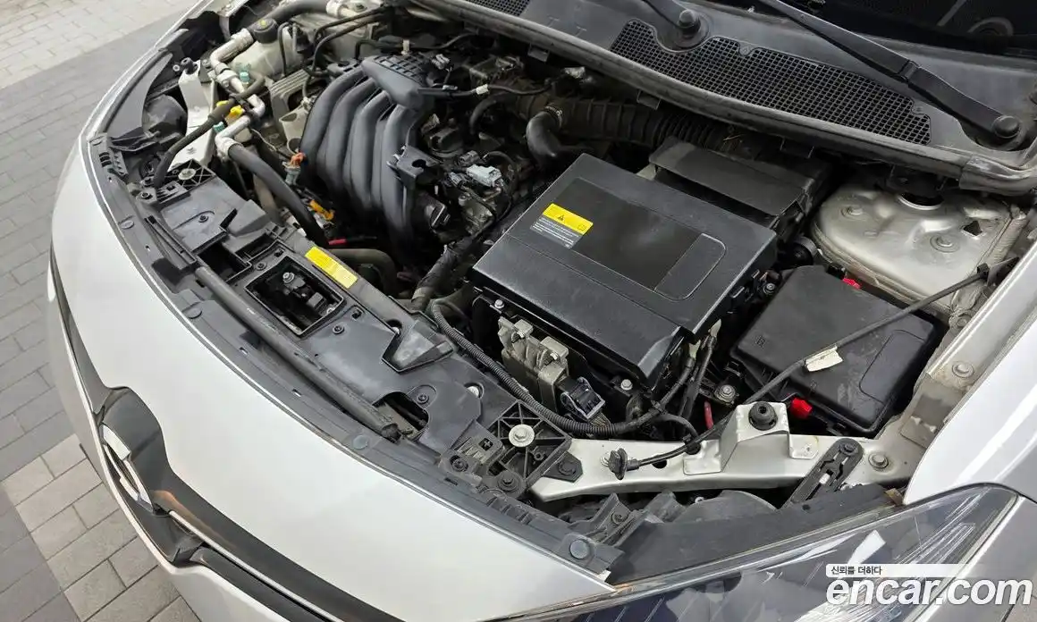 Renault SM3 2016 1.6 гидро в Москве № 1131148, фото 6