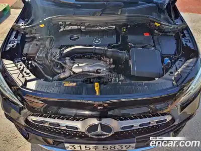 Mercedes-Benz GLA-Class 2020 2.0 гидро в Москве № 1131873, миниатюра 10