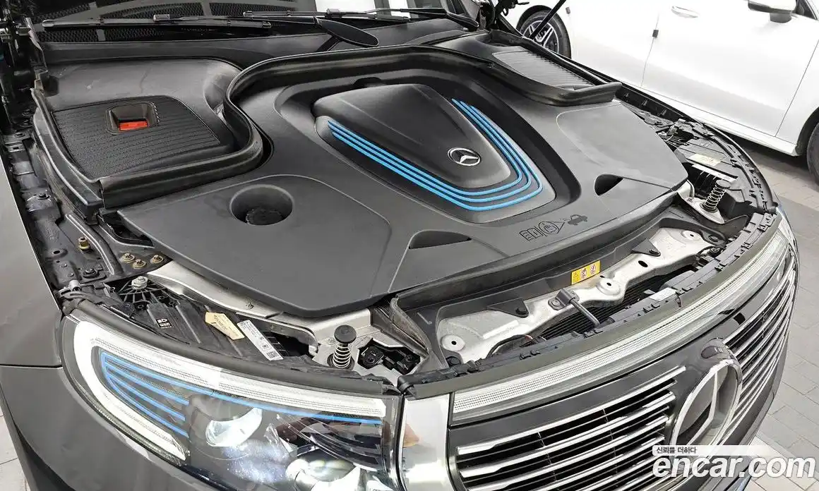 Mercedes-Benz EQC 2020 0.2 Автомат в Москве № 1131908, фото 6