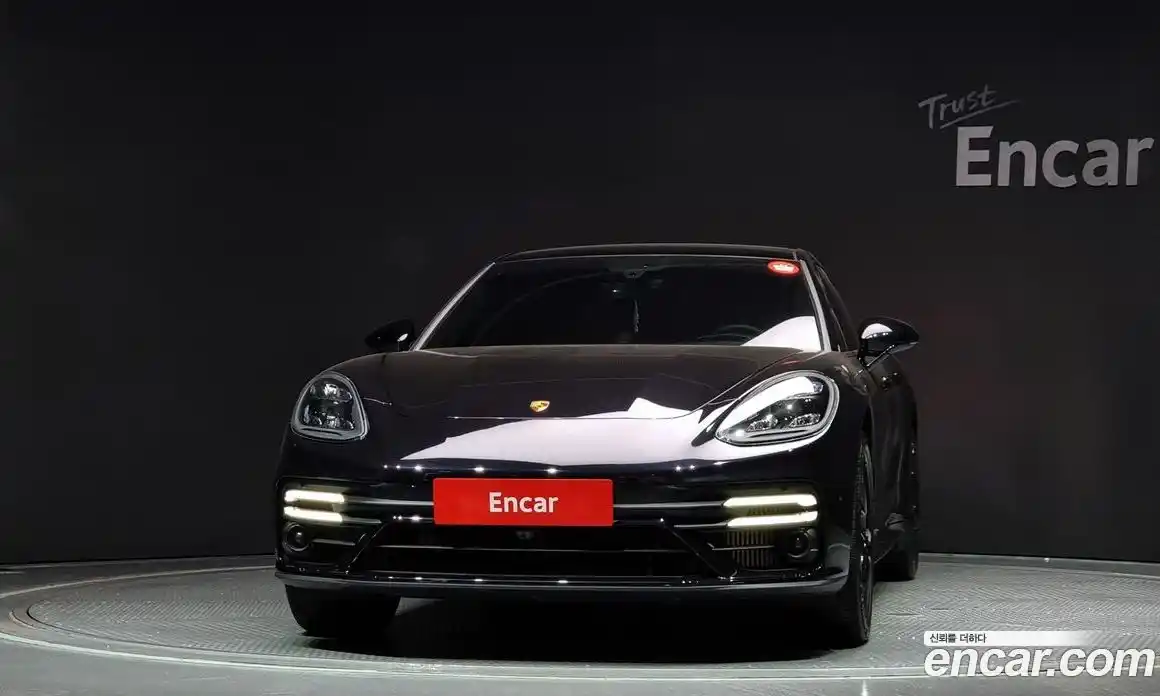 Porsche Panamera 2023 4.0 гидро в Москве № 1132004, фото 3