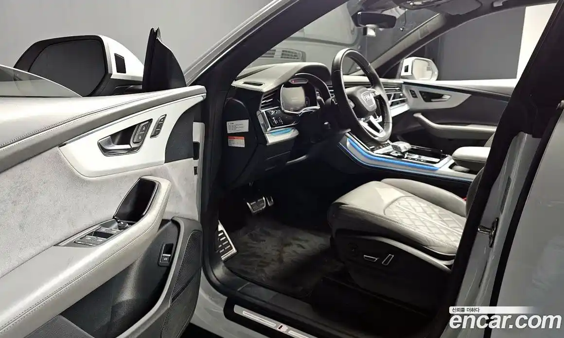 Audi Q8 2020 3.0 гидро в Москве № 1132212, фото 12